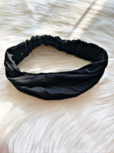Load image into Gallery viewer, Black Stretch Headband
