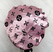 Load image into Gallery viewer, Pink &quot;LV&quot; Bonnet
