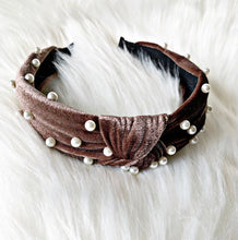 Load image into Gallery viewer, Brown Pearl Headband
