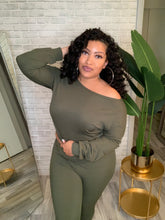 Load image into Gallery viewer, &quot;Fall For Me&quot; Set- Army Green

