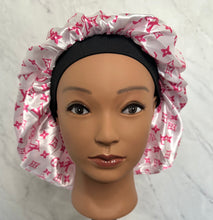 Load image into Gallery viewer, White &amp; Pink LV Bonnet
